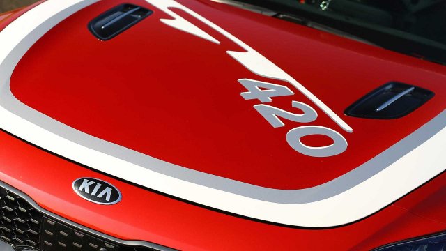 kia-stinger-gt420-23.jpg